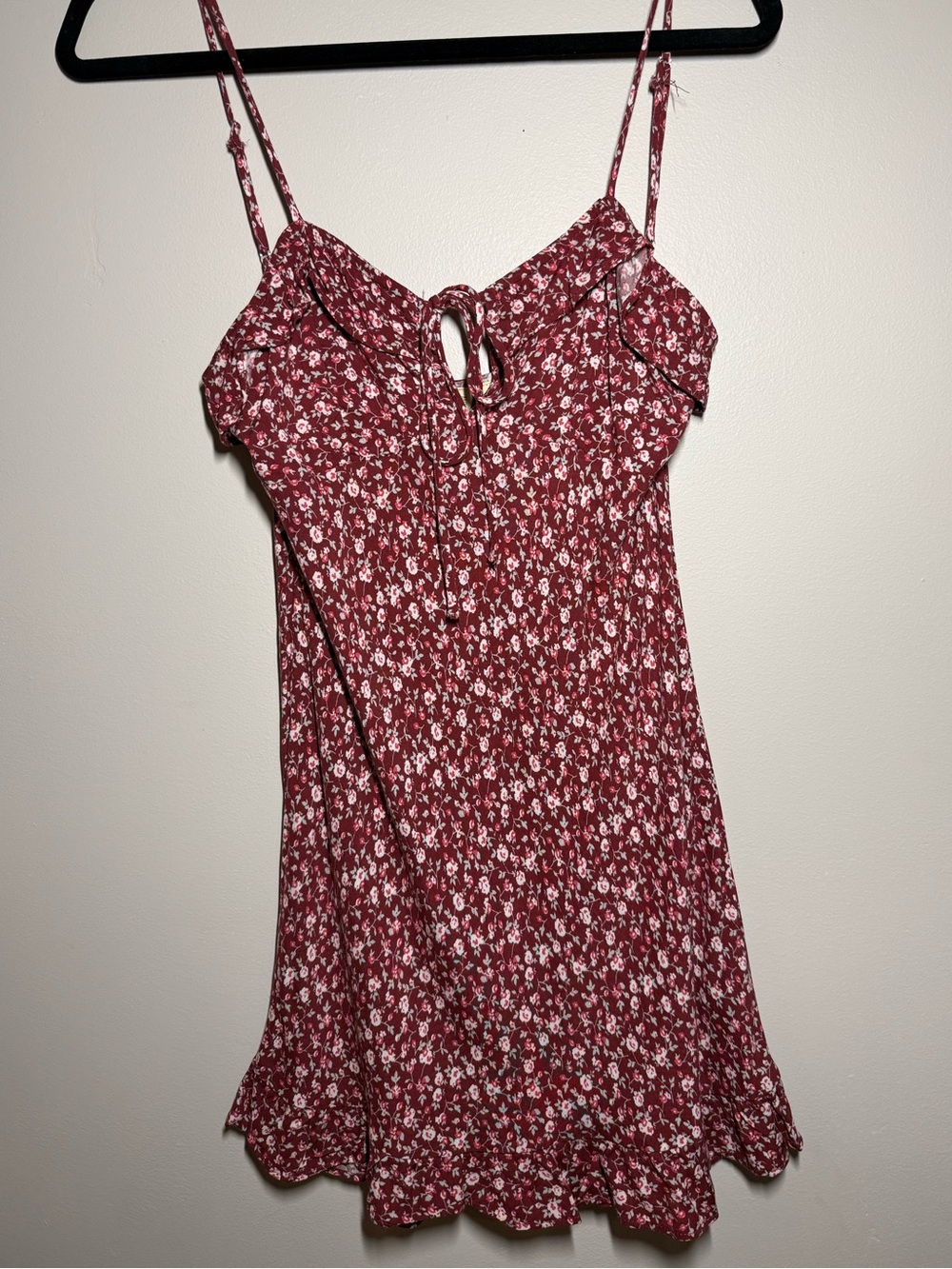 Sky and Sparrow Burgundy Floral Tie-Front Mini Dress